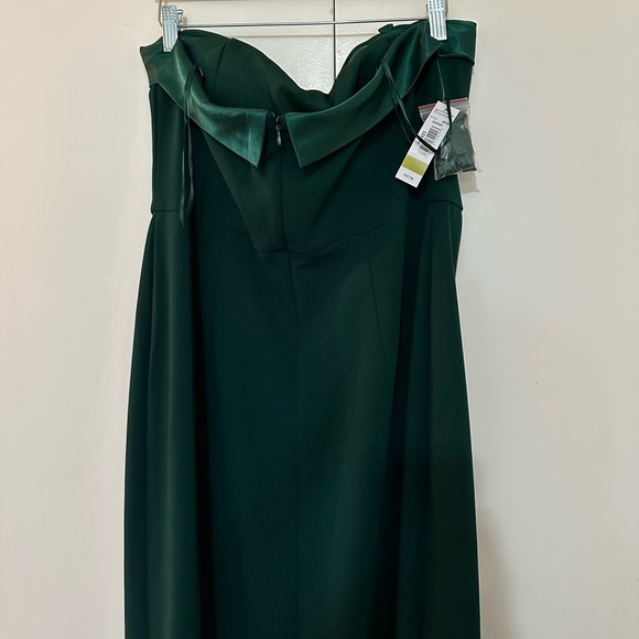 NWT R&M Richards Gown Women 14 Green Bow Front Column Maxi Dress Formal - Picture 6 of 11